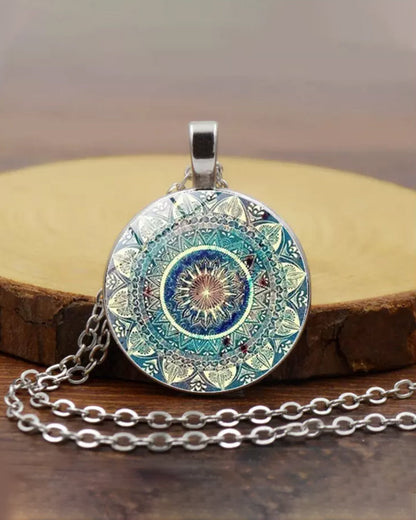 Ensemble collier de pierres précieuses fleur de mandala