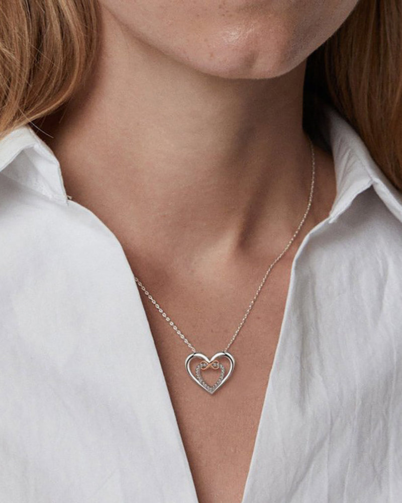 Collier d'amour bicolore à la mode